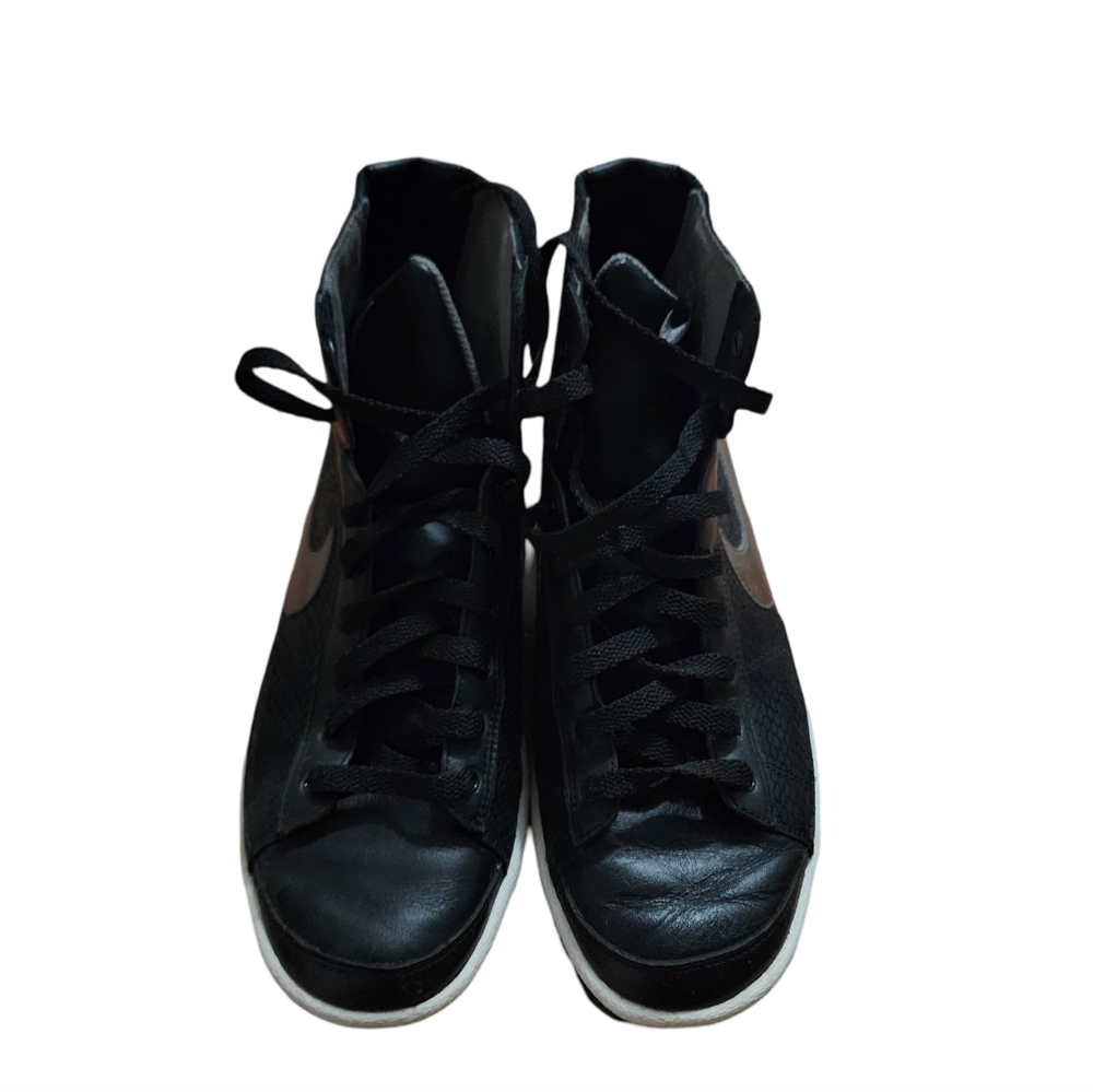 Nike Black High-Top Women's Shoes